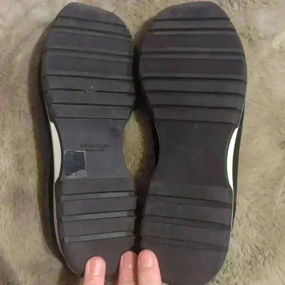 Ladies AQUATALIA Krizza Sporty Loafer in Black Suede White Platform size 10.5 - Picture 7 of 11